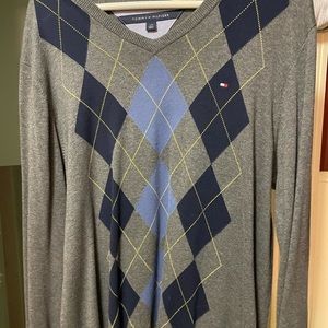 Tommy Hilfiger v neck sweater pullover grey large like new